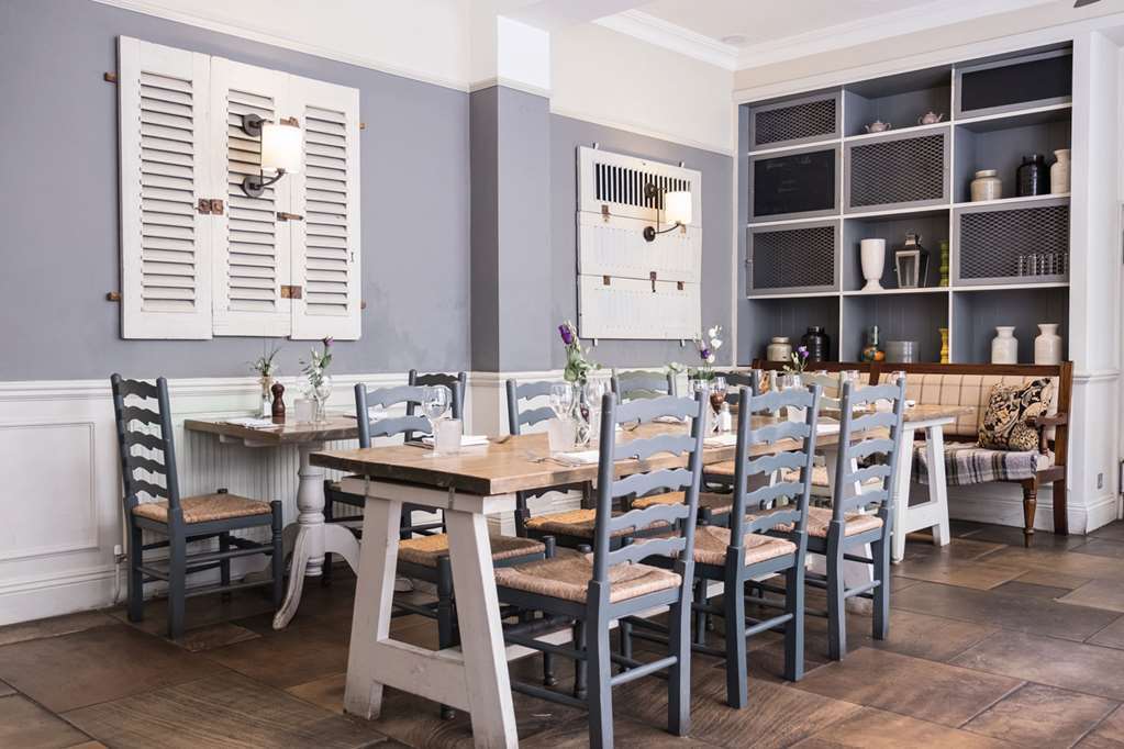 The Fleece At Cirencester Nhà hàng bức ảnh The interior of the restaurant